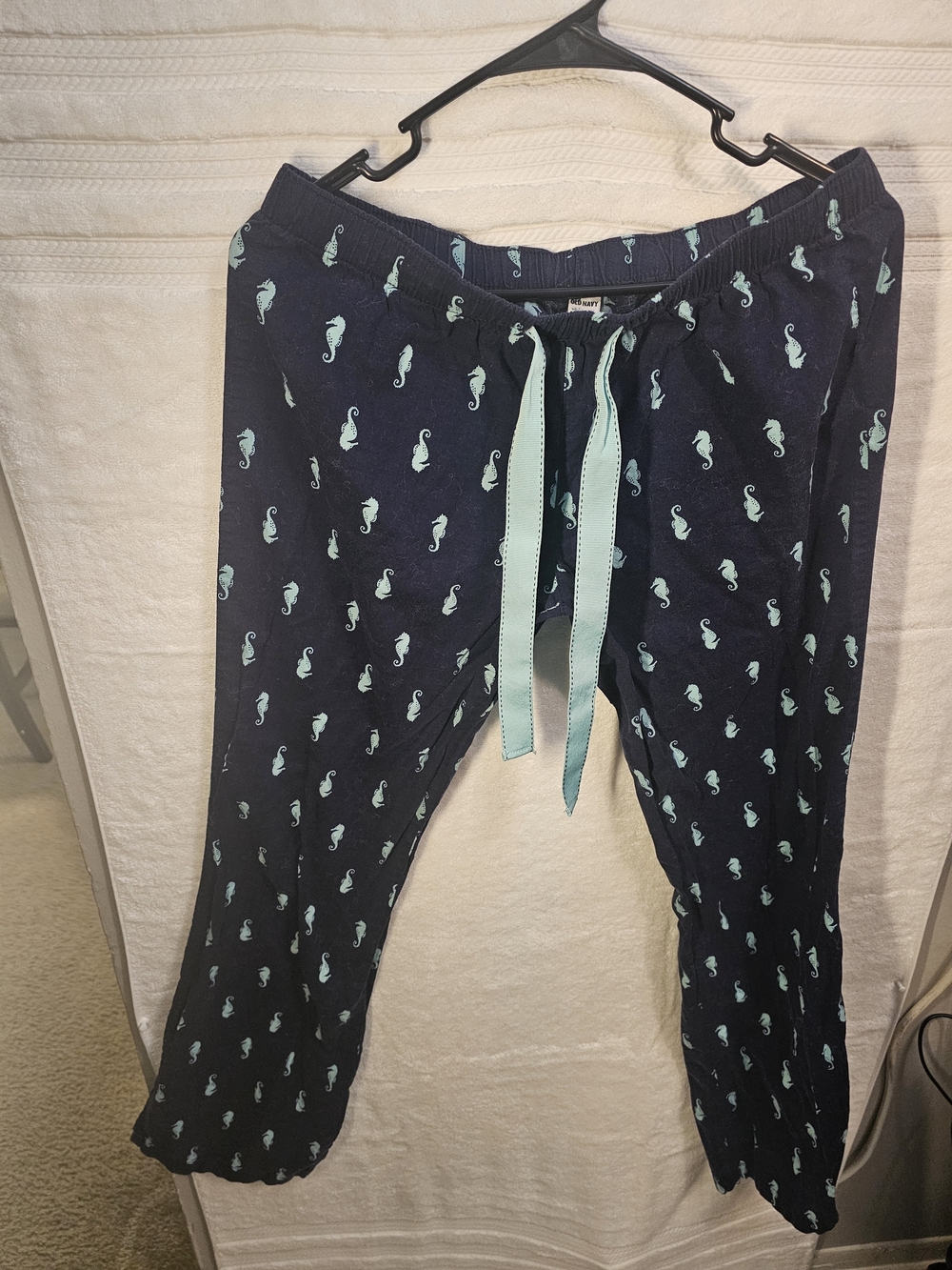 Old Navy Navy Joggers with Aqua Seahorse Print and Aqua Drawstring